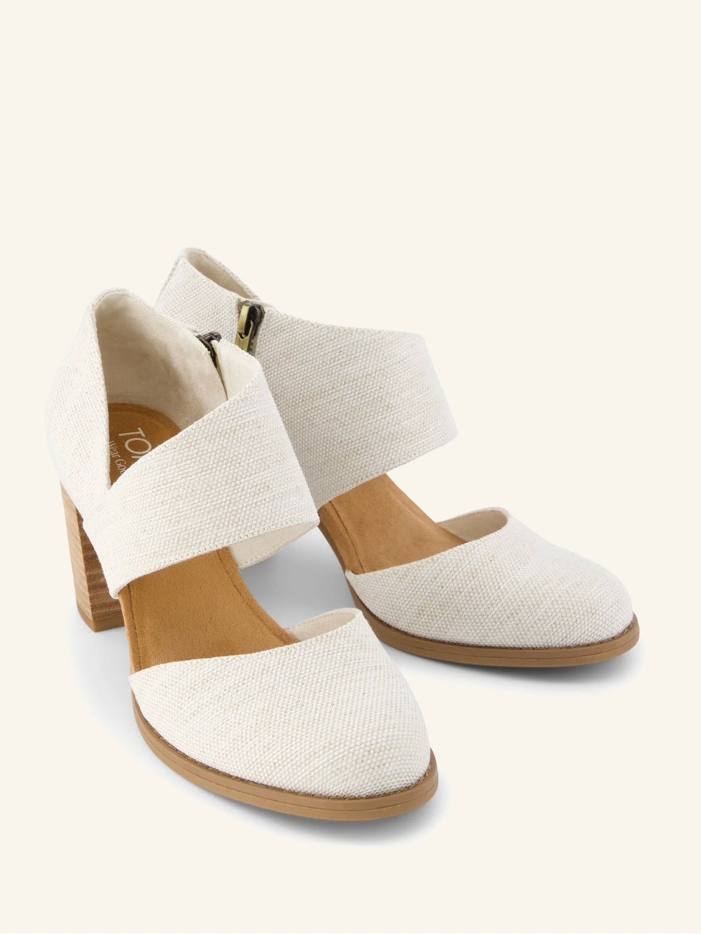 TOMS Milan Nova Closed-Toe Heel - Women’s size 9.5